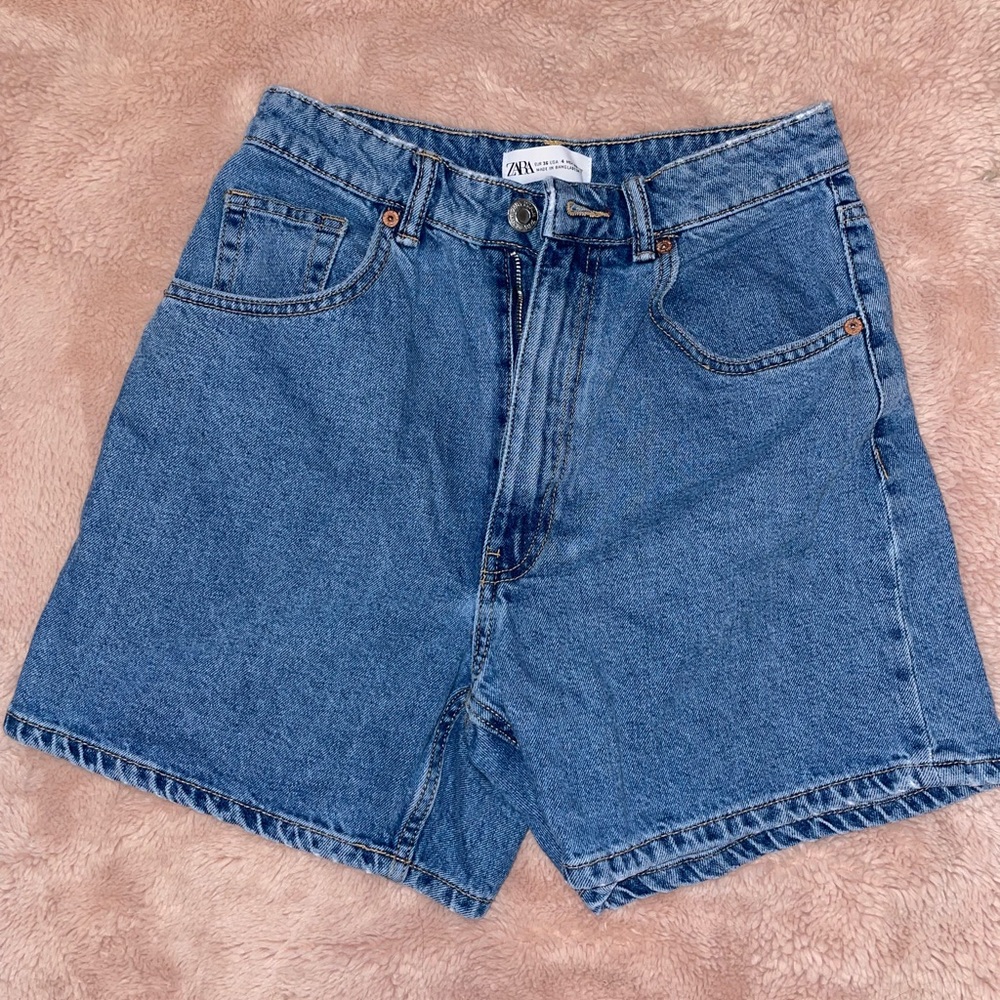 Zara jean shorts!